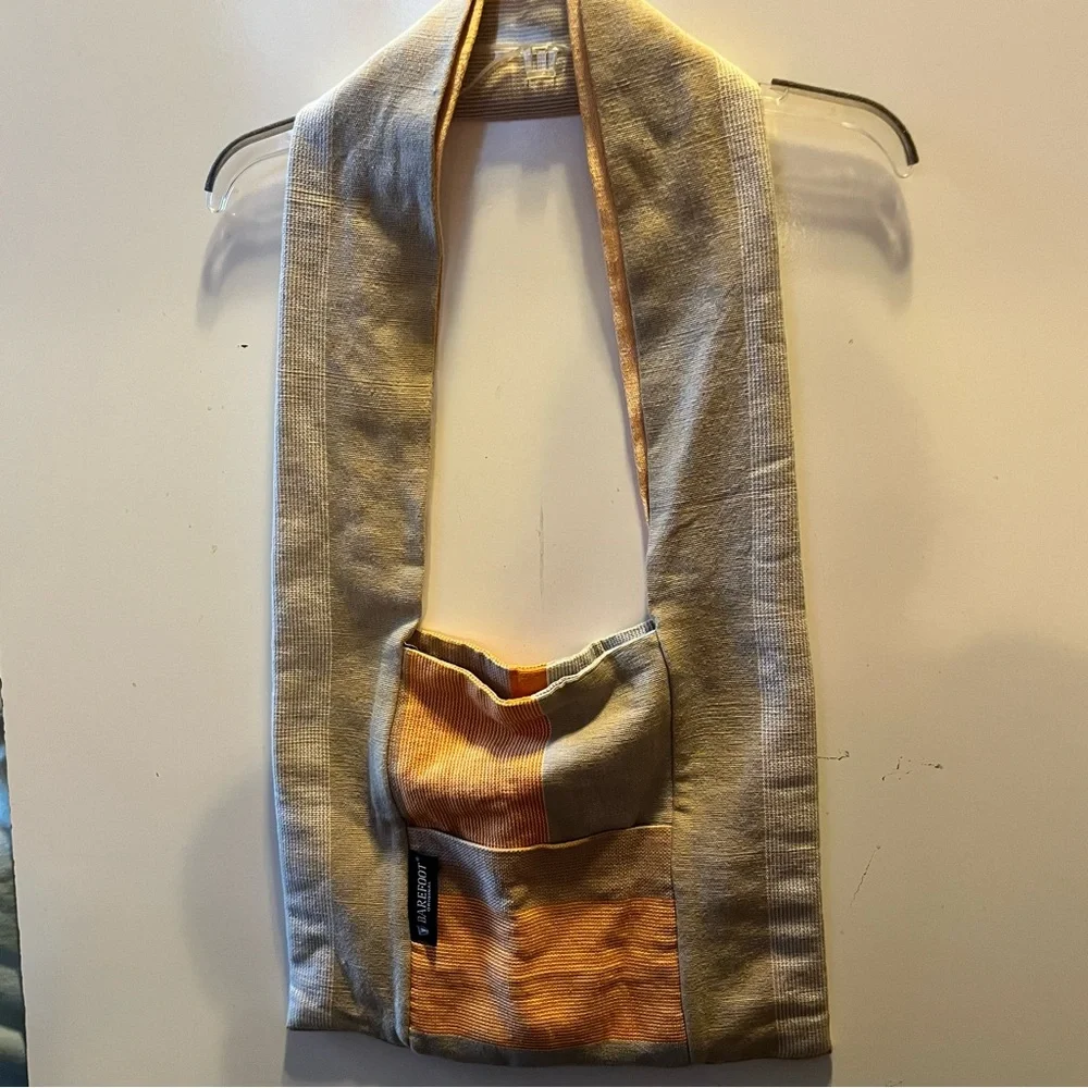 Barefoot dreams Chic Orange and Cream Shoulder Bag